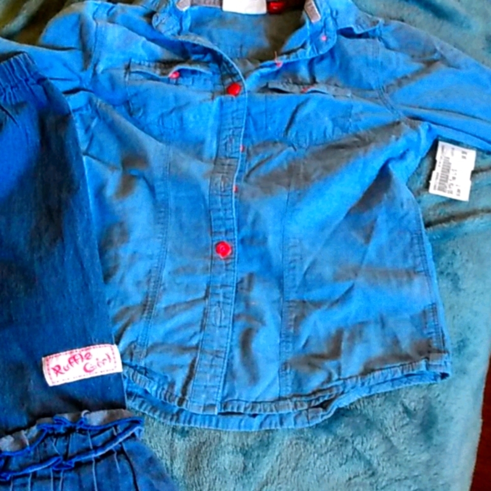Girls bundle size 7/8.